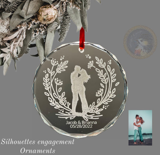 Silhouette Engaged Ornament, Couple Silhouette Ornament, Wedding Gift, Couple Gift, Engagement Ornament, Engagement Gif, Wedding, Engagement